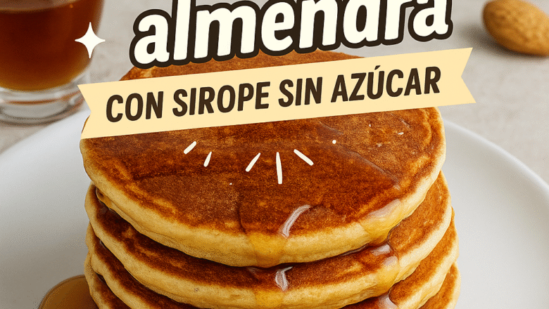 Panqueques de almendras keto con sirope sin azúcar